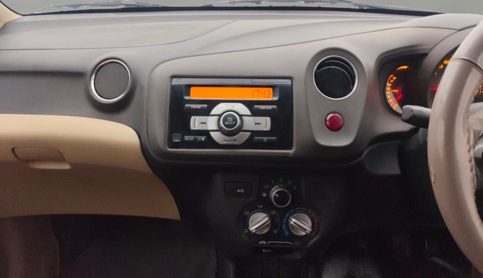 2013 Honda Amaze 1.2L I-VTEC S, Petrol, Manual, 1,22,458 km, Air Conditioner