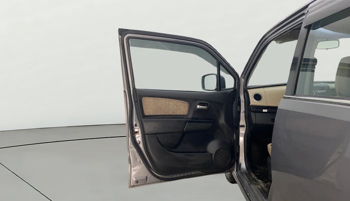 2017 Maruti Wagon R 1.0 VXI+, Petrol, Manual, 57,139 km, LHS Front Door