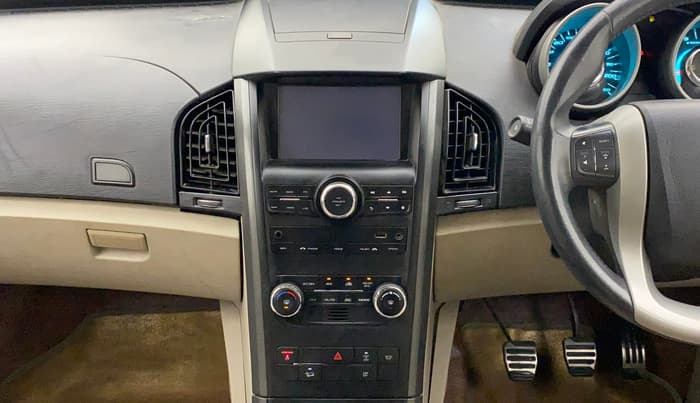 2017 Mahindra XUV500 W10, Diesel, Manual, 72,010 km, Air Conditioner