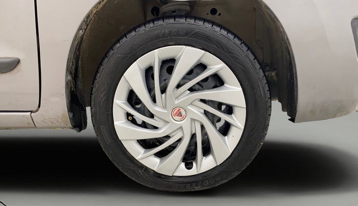 2014 Maruti Wagon R 1.0 VXI, CNG, Manual, 54,691 km, Right Front Wheel