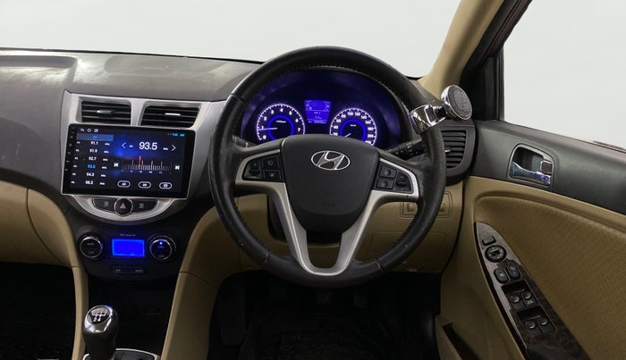 2014 Hyundai Verna FLUIDIC 1.6 VTVT SX OPT, Petrol, Manual, 28,621 km, Steering Wheel Close Up