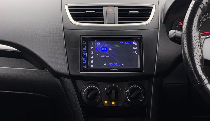 2014 Maruti Swift LXI, Petrol, Manual, 71,878 km, Air Conditioner
