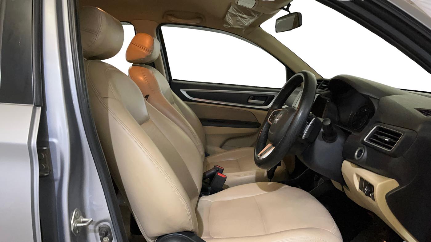 2021 Honda Amaze 1.2L I-VTEC VX CVT, CNG, Automatic, 95,195 km, Right Side Front Door Cabin