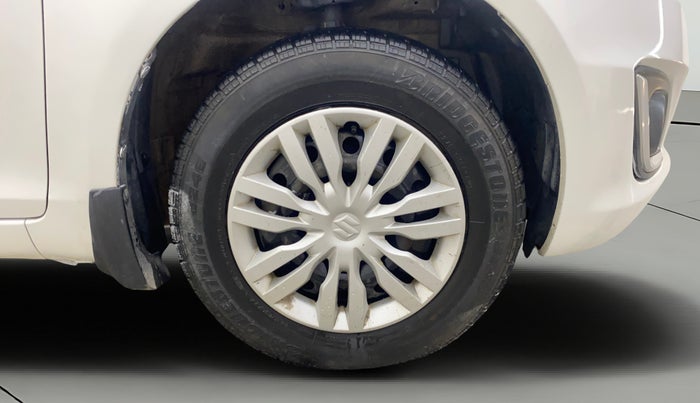 2016 Maruti Swift VXI, Petrol, Manual, 1,02,156 km, Right Front Wheel