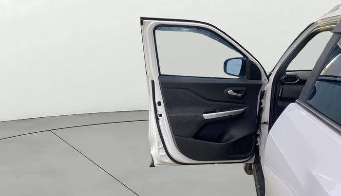 2023 Nissan MAGNITE XV PREMIUM, CNG, Manual, 8,767 km, LHS Front Door