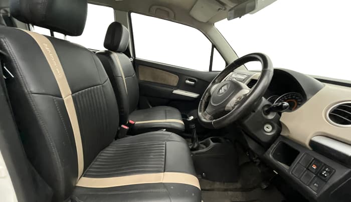 2015 Maruti Wagon R 1.0 VXI, Petrol, Manual, 68,287 km, Right Side Front Door Cabin