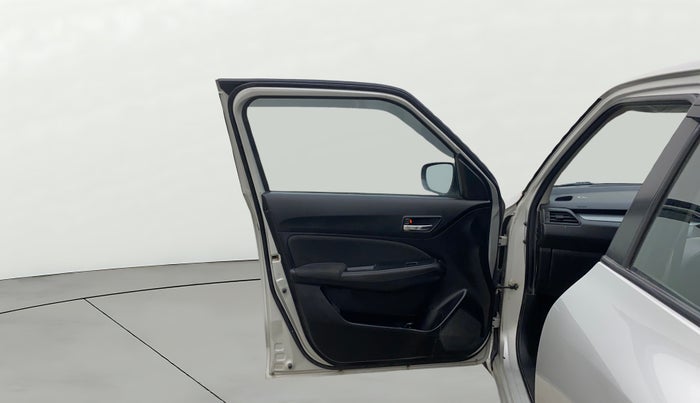 2019 Maruti Swift VDI, Diesel, Manual, 82,060 km, LHS Front Door