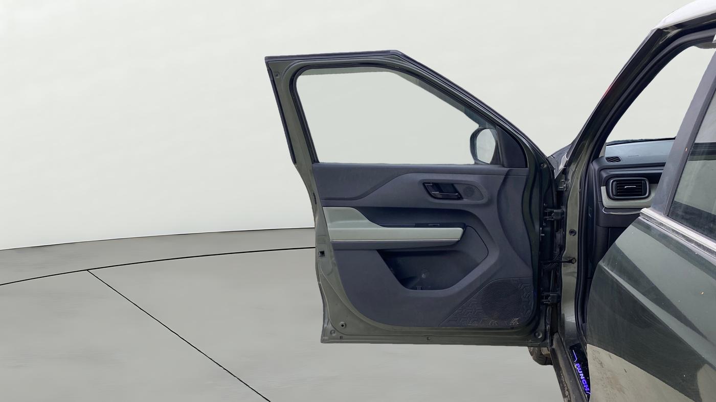 2023 Tata PUNCH ADVENTURE MT, Petrol, Manual, 35,654 km, LHS Front Door