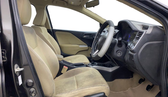 2016 Honda City 1.5L I-VTEC V MT, Petrol, Manual, 1,17,288 km, Right Side Front Door Cabin