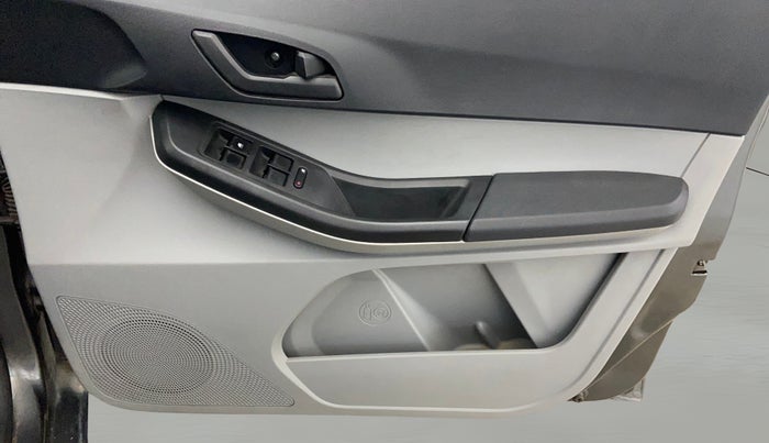 2021 Tata Tiago XT PETROL, Petrol, Manual, 24,537 km, Driver Side Door Panels Control