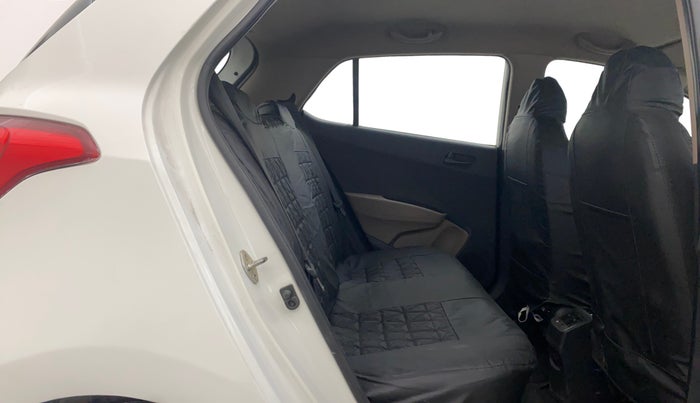 2014 Hyundai Grand i10 MAGNA 1.2 KAPPA VTVT, Petrol, Manual, 48,144 km, Right Side Rear Door Cabin