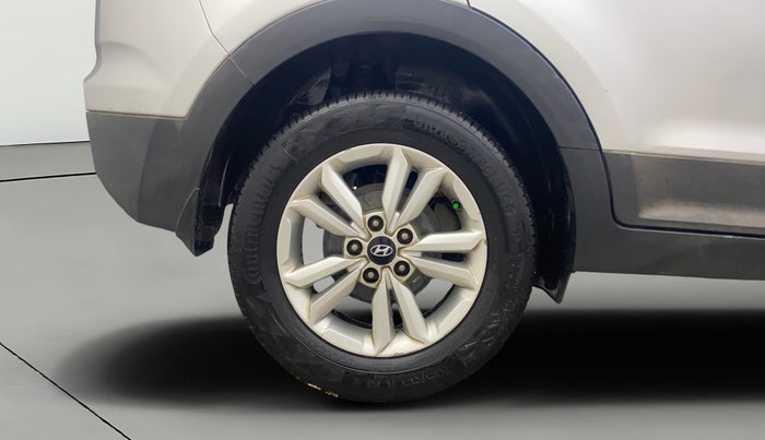 2017 Hyundai Creta SX PLUS 1.6 PETROL, Petrol, Manual, 1,29,390 km, Right Rear Wheel