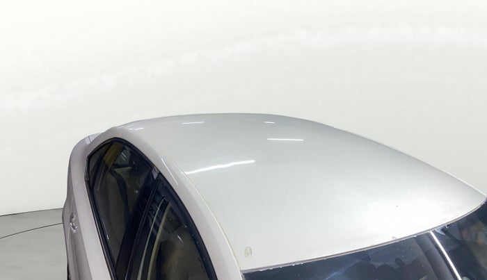 2017 Volkswagen Vento HIGHLINE 1.5 AT, Diesel, Automatic, 1,88,179 km, Roof