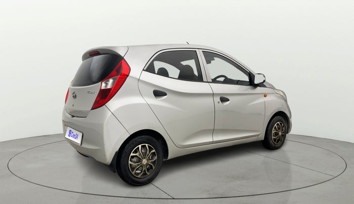 2015 Hyundai Eon ERA +, Petrol, Manual, 72,673 km, Right Back Diagonal