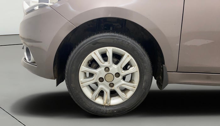 2018 Tata Tiago XZ PETROL, Petrol, Manual, 86,322 km, Left Front Wheel