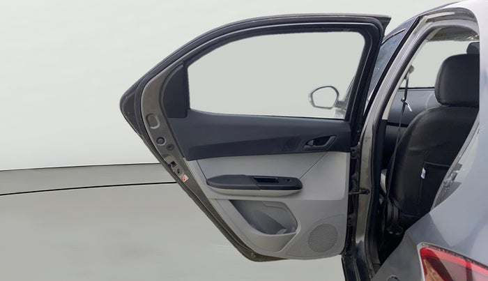 2023 Tata Tiago XT (O) PETROL, Petrol, Manual, 26,187 km, LHS Rear Door