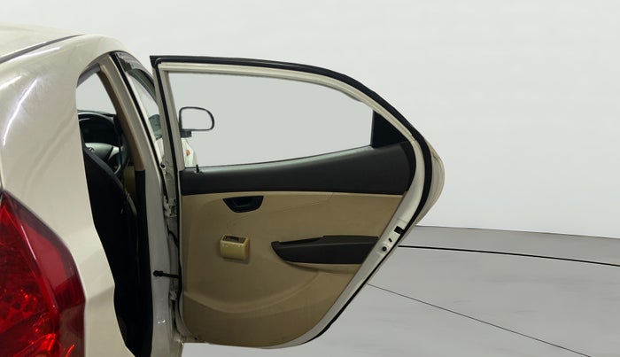 2016 Hyundai Eon ERA +, Petrol, Manual, 78,700 km, RHS Rear Door