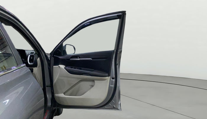 2021 KIA SONET HTX 1.0 IMT, Petrol, Manual, 57,281 km, RHS Front Door