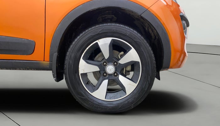 2019 Tata NEXON XZA PLUS PETROL DUAL TONE, Petrol, Automatic, 48,391 km, Right Front Wheel