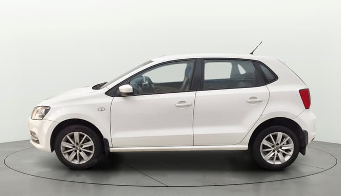 2015 Volkswagen Polo HIGHLINE1.2L, Petrol, Manual, 31,566 km, Left Side