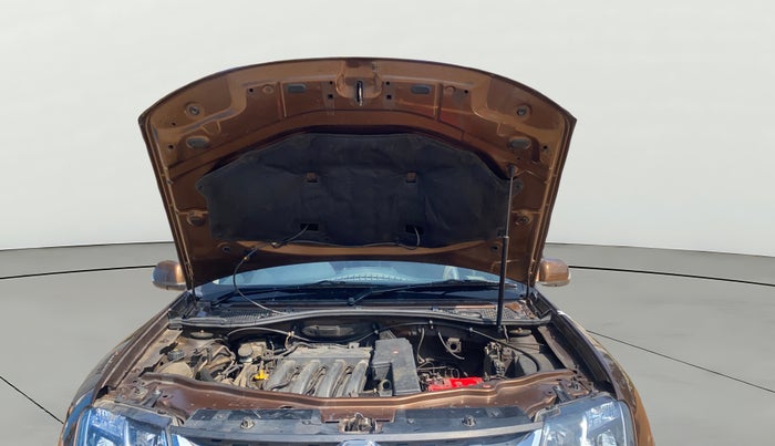 2016 Renault Duster RXL PETROL, Petrol, Manual, 88,147 km, Open Bonet