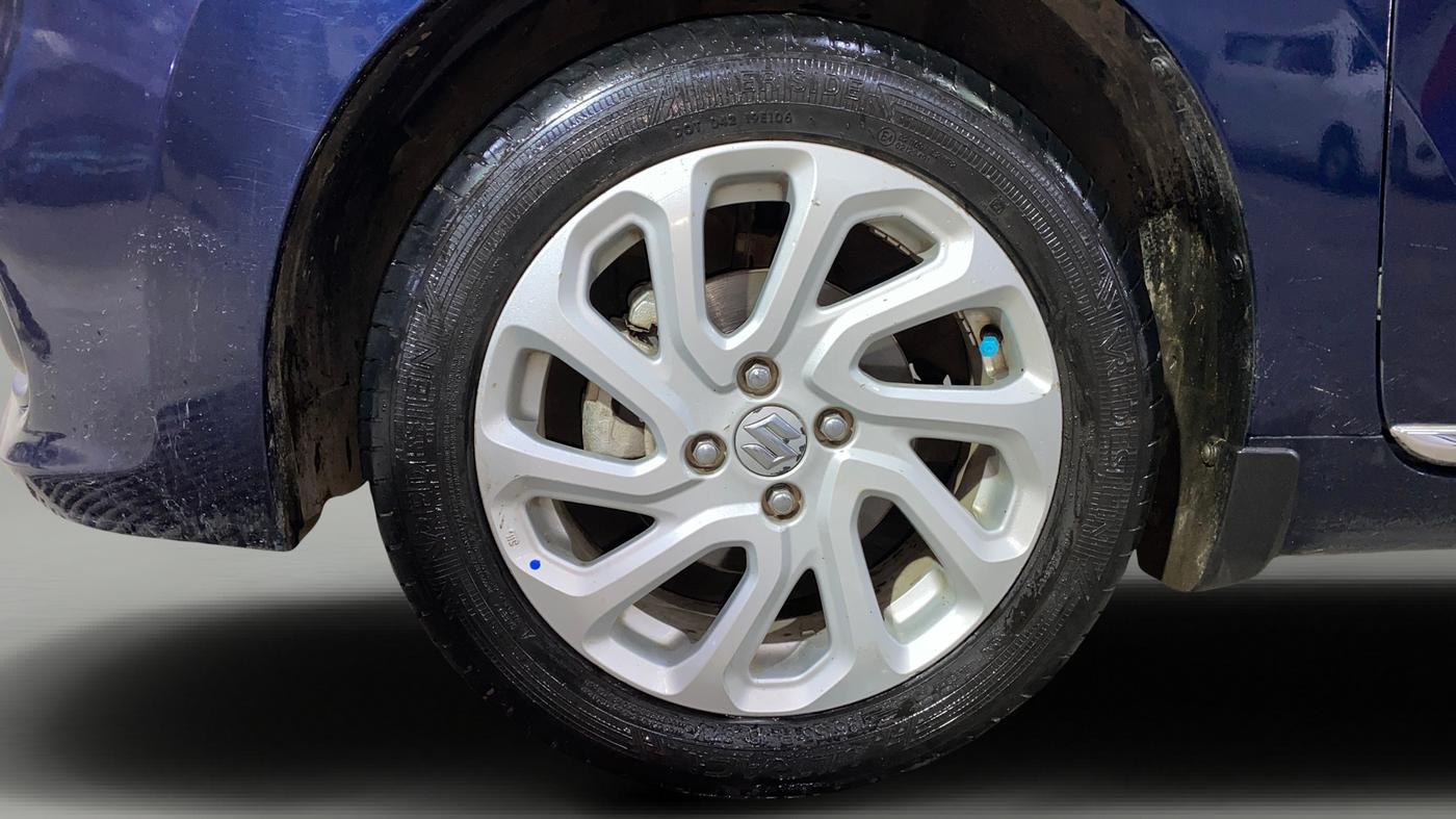2023 Maruti Baleno  ZETA CNG 1.2L, CNG, Manual, 1,06,919 km, Left Front Wheel