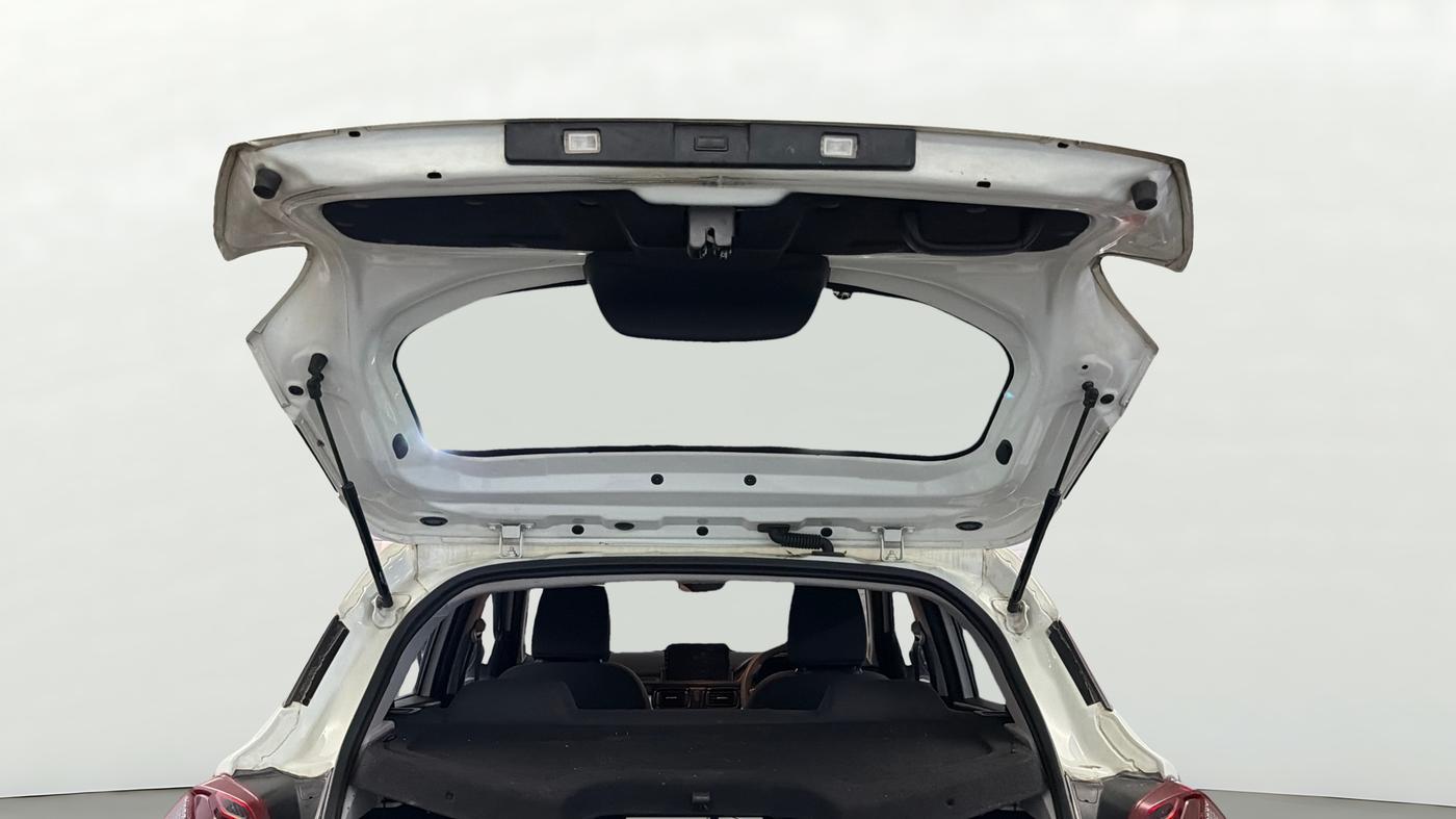 2023 Tata PUNCH PURE MT, Petrol, Manual, 37,653 km, Boot Door Open