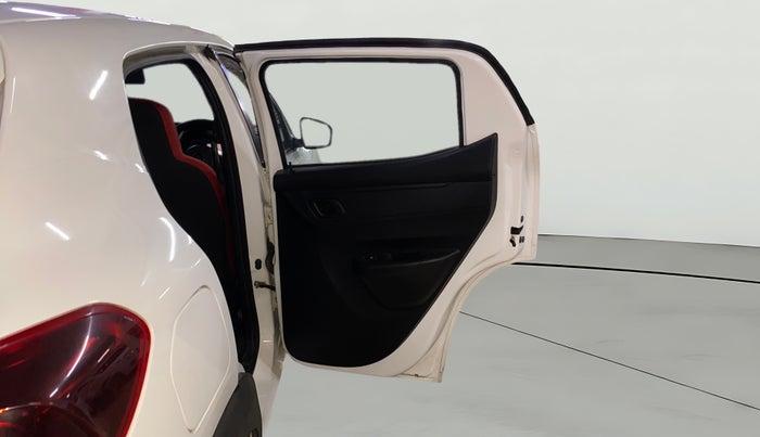 2022 Renault Kwid RXT 1.0 AMT, Petrol, Automatic, 24,688 km, RHS Rear Door