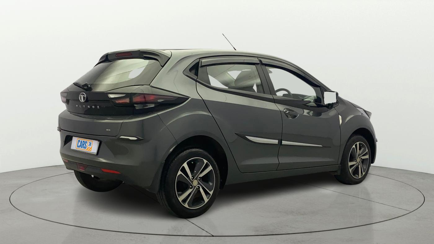 2022 Tata ALTROZ XZA, Petrol, Automatic, 10,001 km, Right Back Diagonal