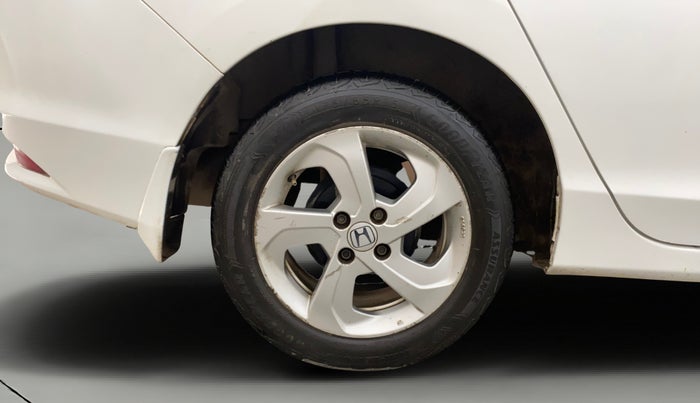 2016 Honda City 1.5L I-VTEC SV CVT, Petrol, Automatic, 1,04,654 km, Right Rear Wheel