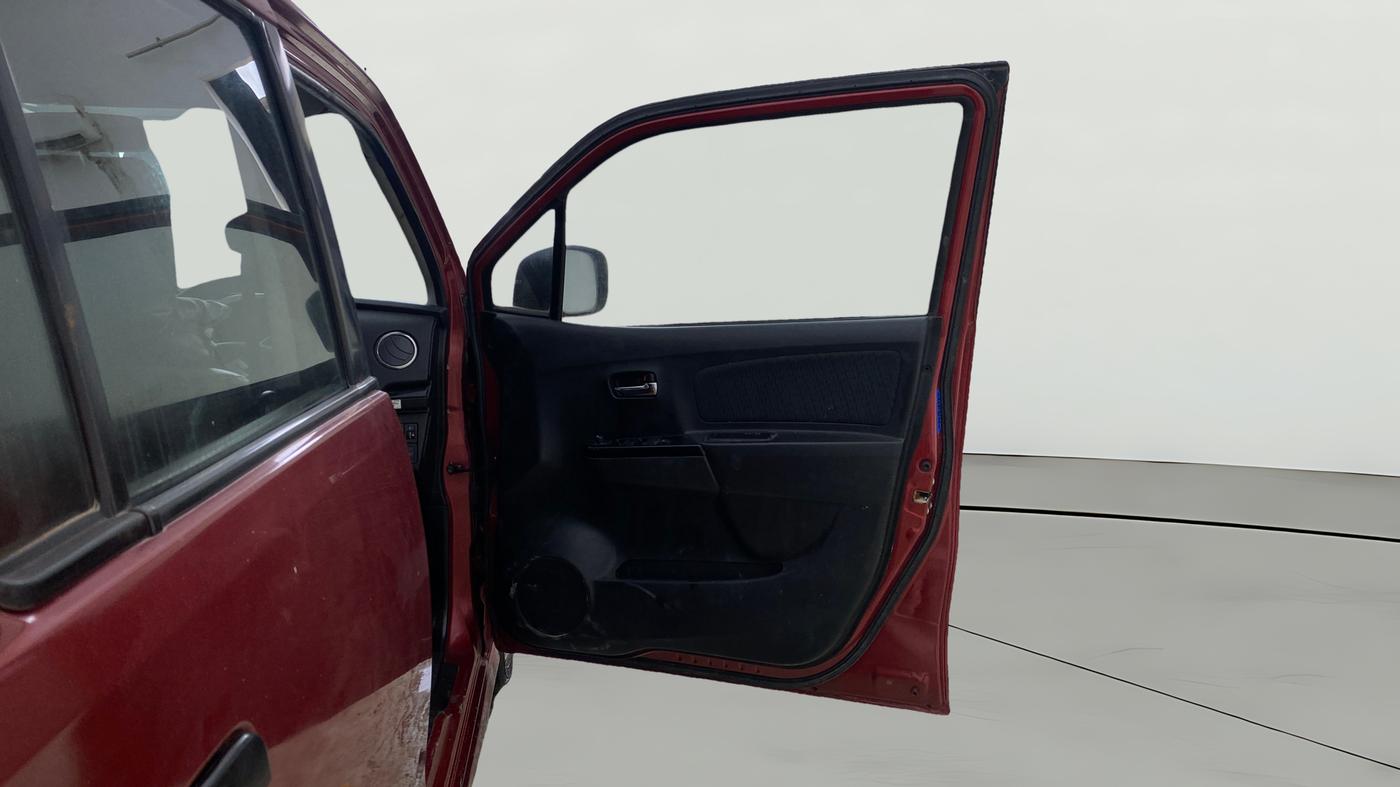 2014 Maruti Wagon R Stingray VXI, Petrol, Manual, 28,537 km, RHS Front Door