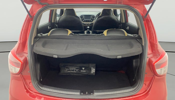 2018 Hyundai Grand i10 SPORTZ 1.2 KAPPA VTVT, Petrol, Manual, 28,281 km, Boot Open Zoomed View
