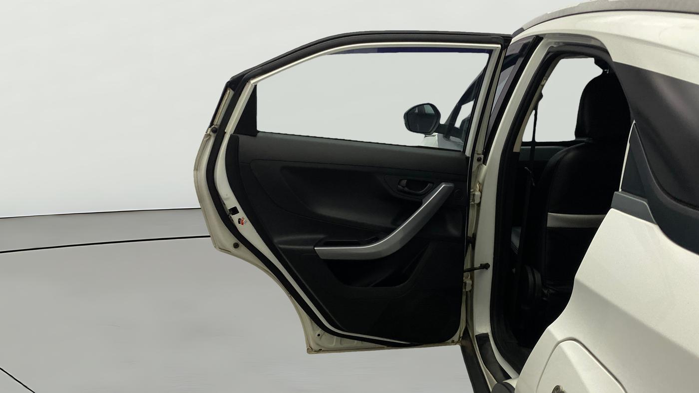 2021 Tata NEXON XM SUNROOF PETROL, Petrol, Manual, 42,861 km, LHS Rear Door