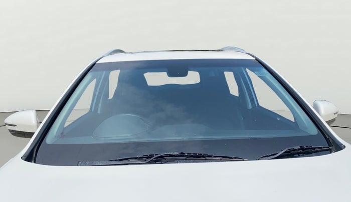 2019 MG HECTOR SHARP HYBRID 1.5 PETROL, Petrol, Manual, 29,718 km, Front Windshield