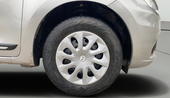 2021 Maruti Dzire VXI, Petrol, Manual, 51,796 km, Right Front Wheel