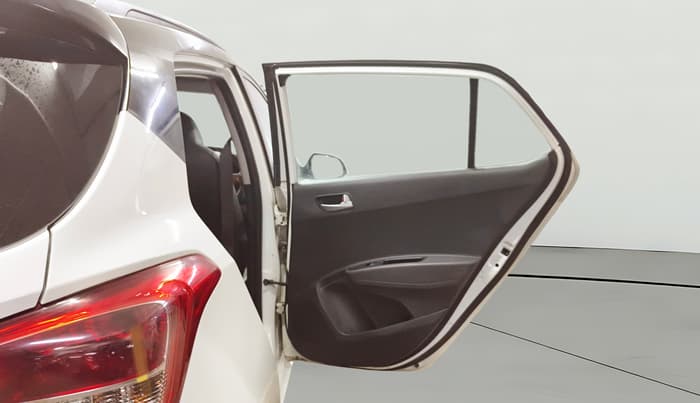 2019 Hyundai Grand i10 SPORTZ 1.2 KAPPA VTVT DUAL TONE, Petrol, Manual, 55,732 km, RHS Rear Door