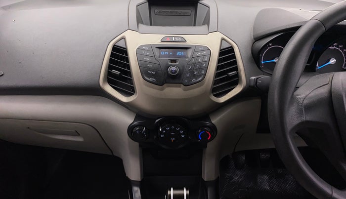 2013 Ford Ecosport AMBIENTE 1.5L DIESEL, Diesel, Manual, 1,39,659 km, Air Conditioner