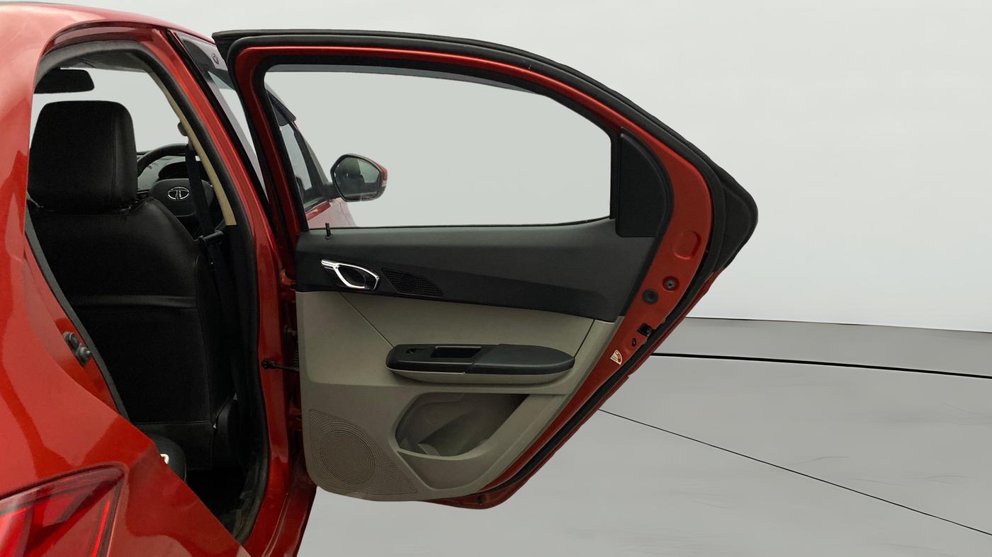 2019 Tata Tiago XZ PLUS PETROL, Petrol, Manual, 33,048 km, RHS Rear Door