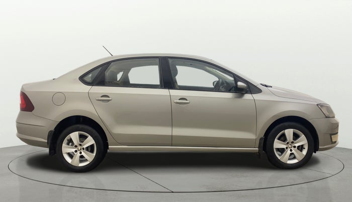 2017 Skoda Rapid AMBITION 1.6 MPI AT, Petrol, Automatic, 73,569 km, Right Side View