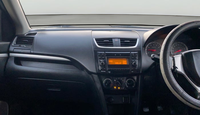 2015 Maruti Swift VXI, Petrol, Manual, 73,731 km, Air Conditioner