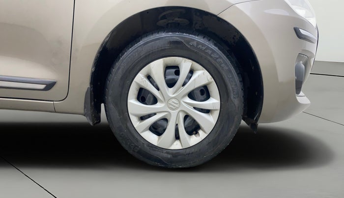 2019 Maruti Swift VXI, Petrol, Manual, 23,219 km, Right Front Wheel