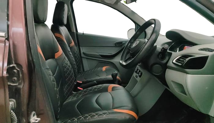 2022 Tata TIGOR XZ CNG, CNG, Manual, 51,827 km, Right Side Front Door Cabin