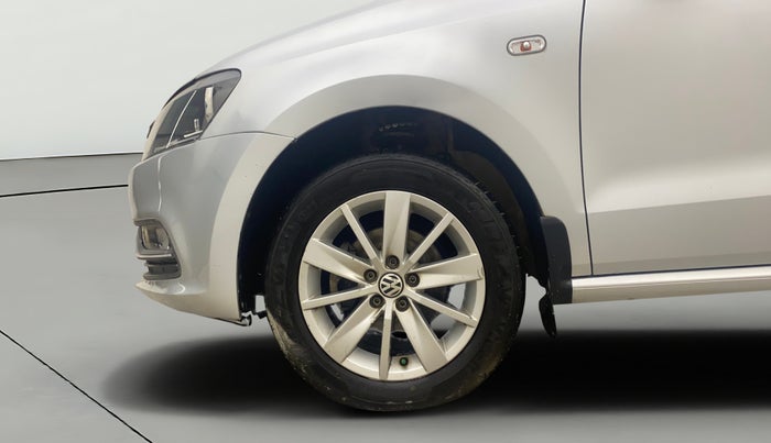 2015 Volkswagen Polo HIGHLINE1.2L, Petrol, Manual, 36,832 km, Left Front Wheel