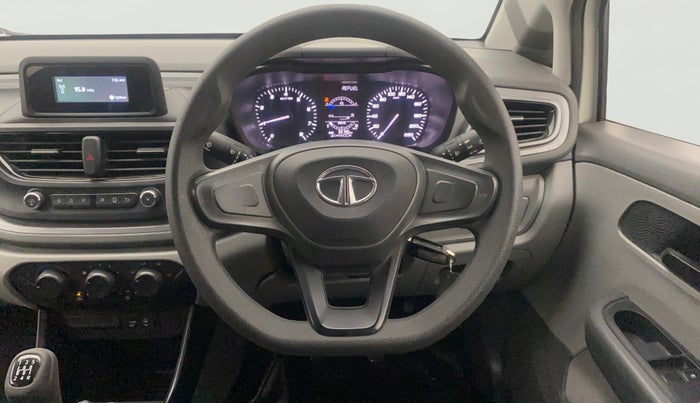 2020 Tata ALTROZ XE PETROL, Petrol, Manual, 33,190 km, Steering Wheel Close Up