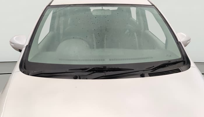 2018 Maruti Ertiga VXI, Petrol, Manual, 31,298 km, Front Windshield