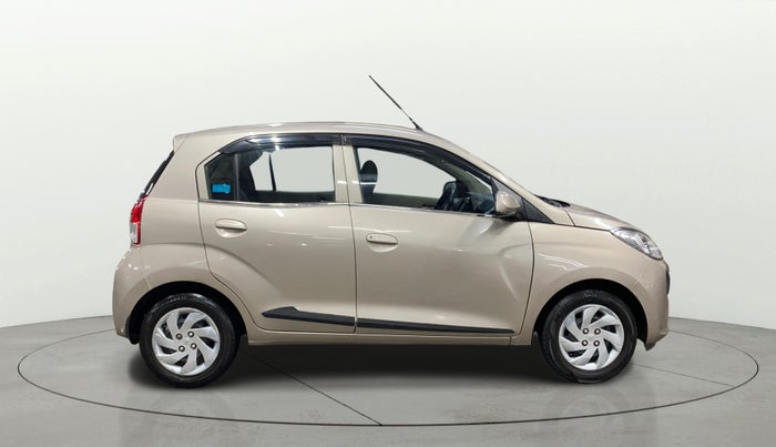 2021 Hyundai NEW SANTRO ASTA MT, Petrol, Manual, 39,330 km, Right Side View