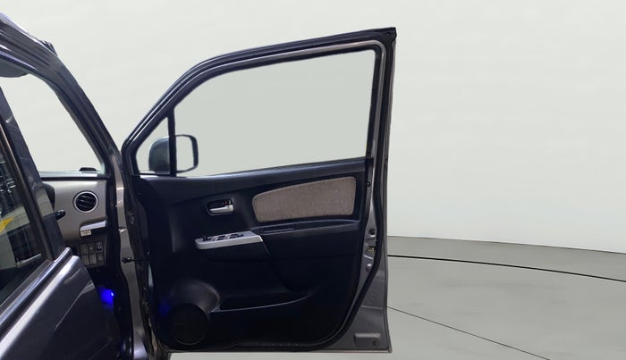 2014 Maruti Wagon R 1.0 VXI, Petrol, Manual, 28,316 km, RHS Front Door