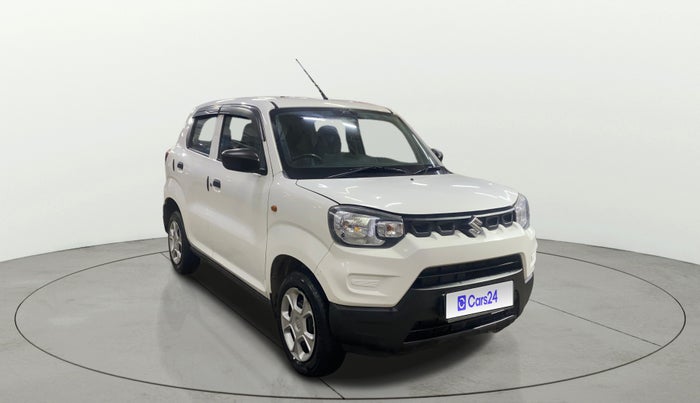 2024 Maruti S PRESSO VXI S-CNG, CNG, Manual, 32,883 km, Right Front Diagonal