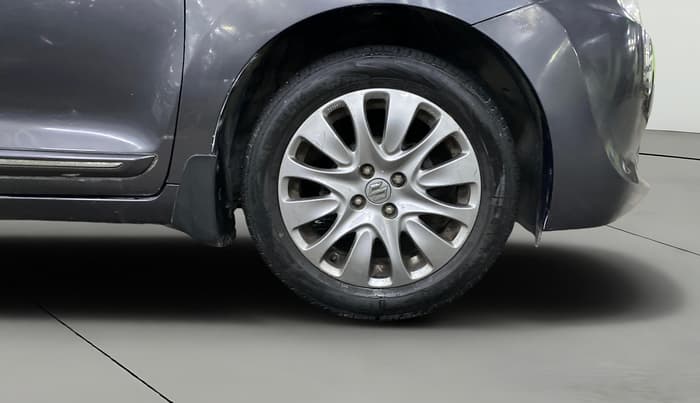 2017 Maruti Baleno ZETA DIESEL 1.3, Diesel, Manual, 98,236 km, Right Front Wheel