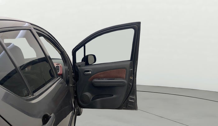 2014 Maruti Ritz VXI, Petrol, Manual, 65,014 km, RHS Front Door